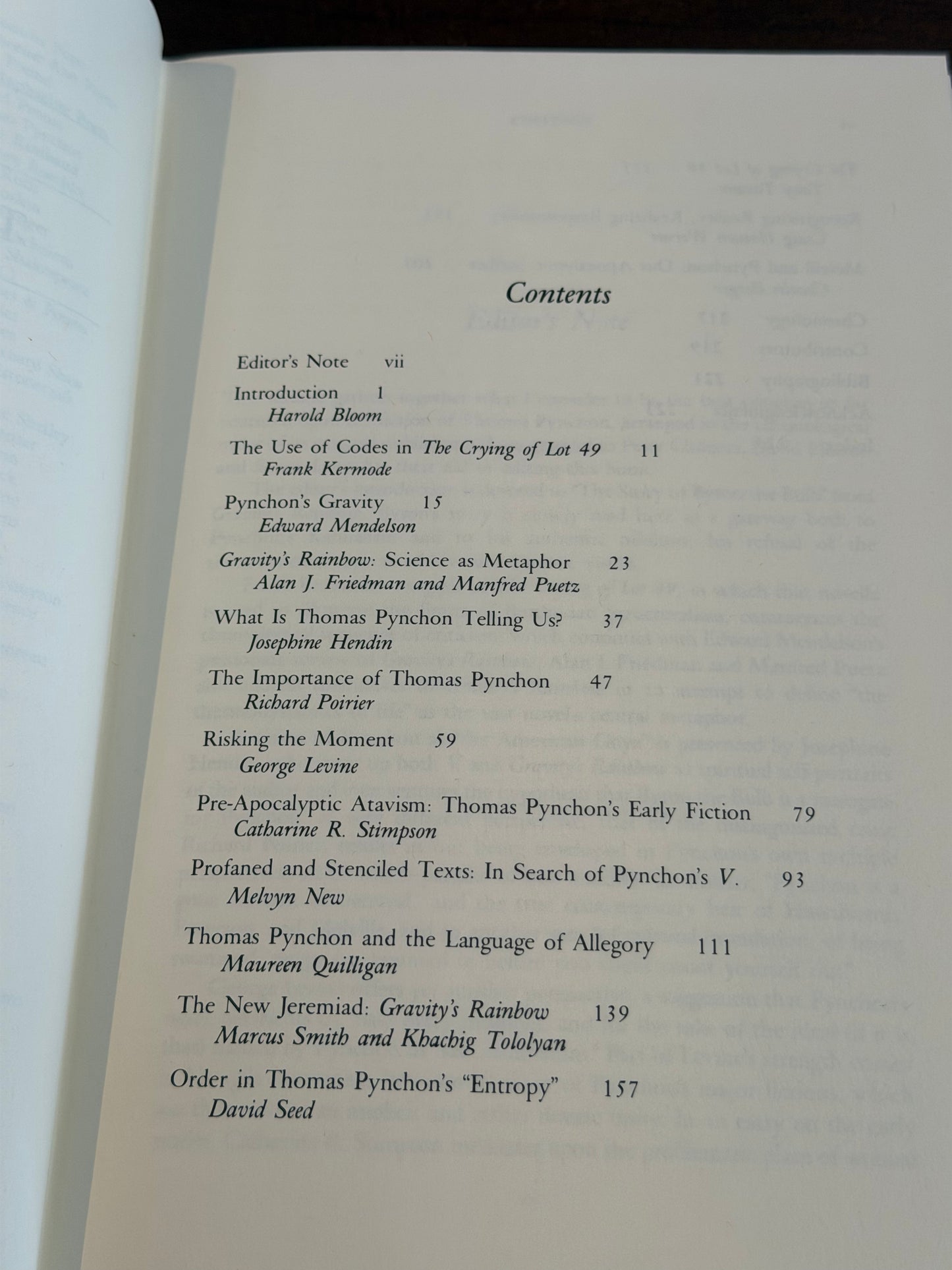Modern Critical Views: Thomas Pynchon by Harold Bloom