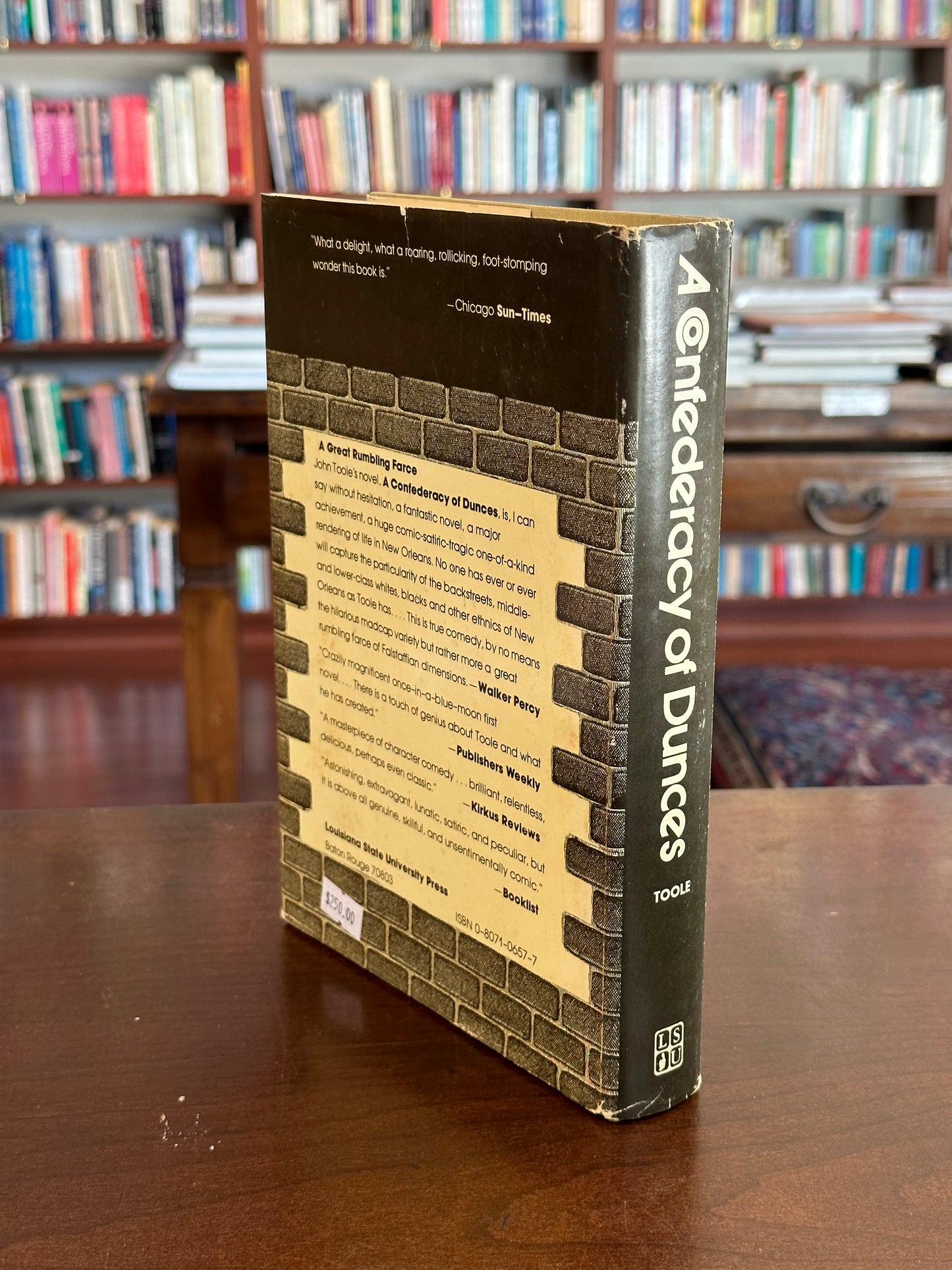 A Confederacy of Dunces by John Kennedy Toole (First Edition)