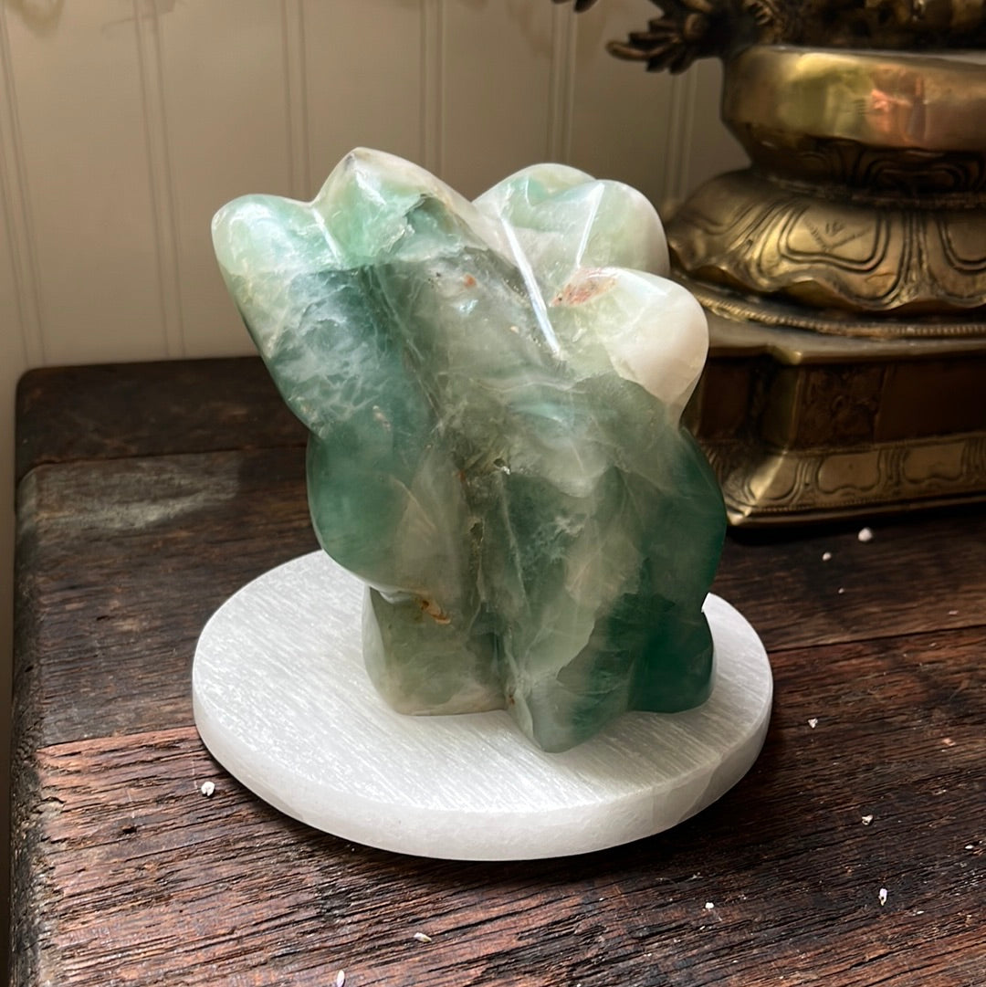 Selenite Charging Plate