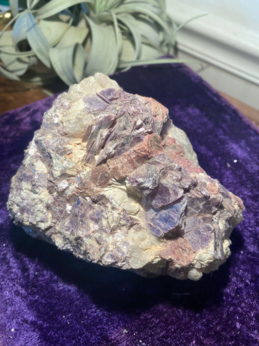 Pink Mica (Lepidolite)