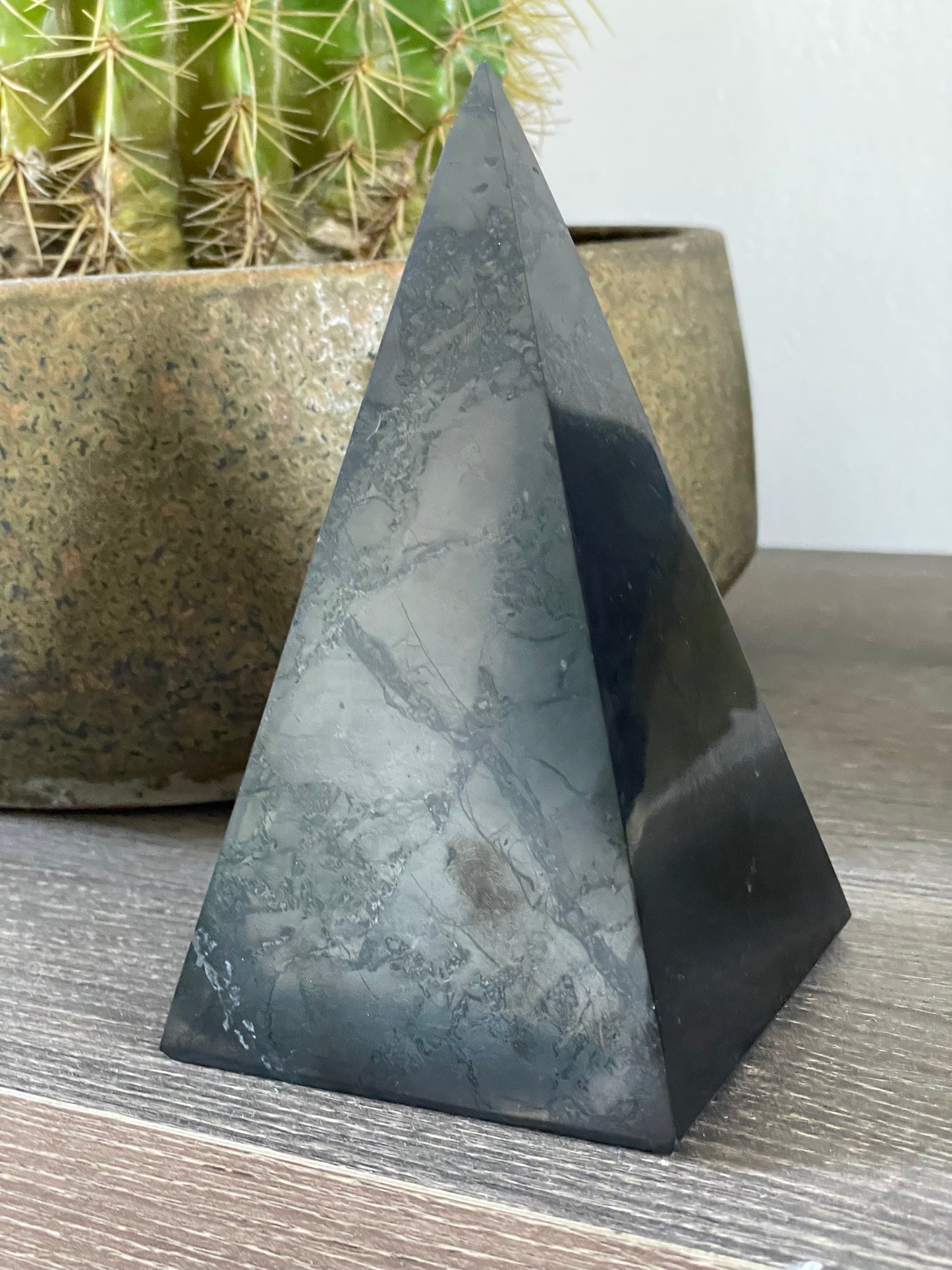 Medium Shungite Pyramid