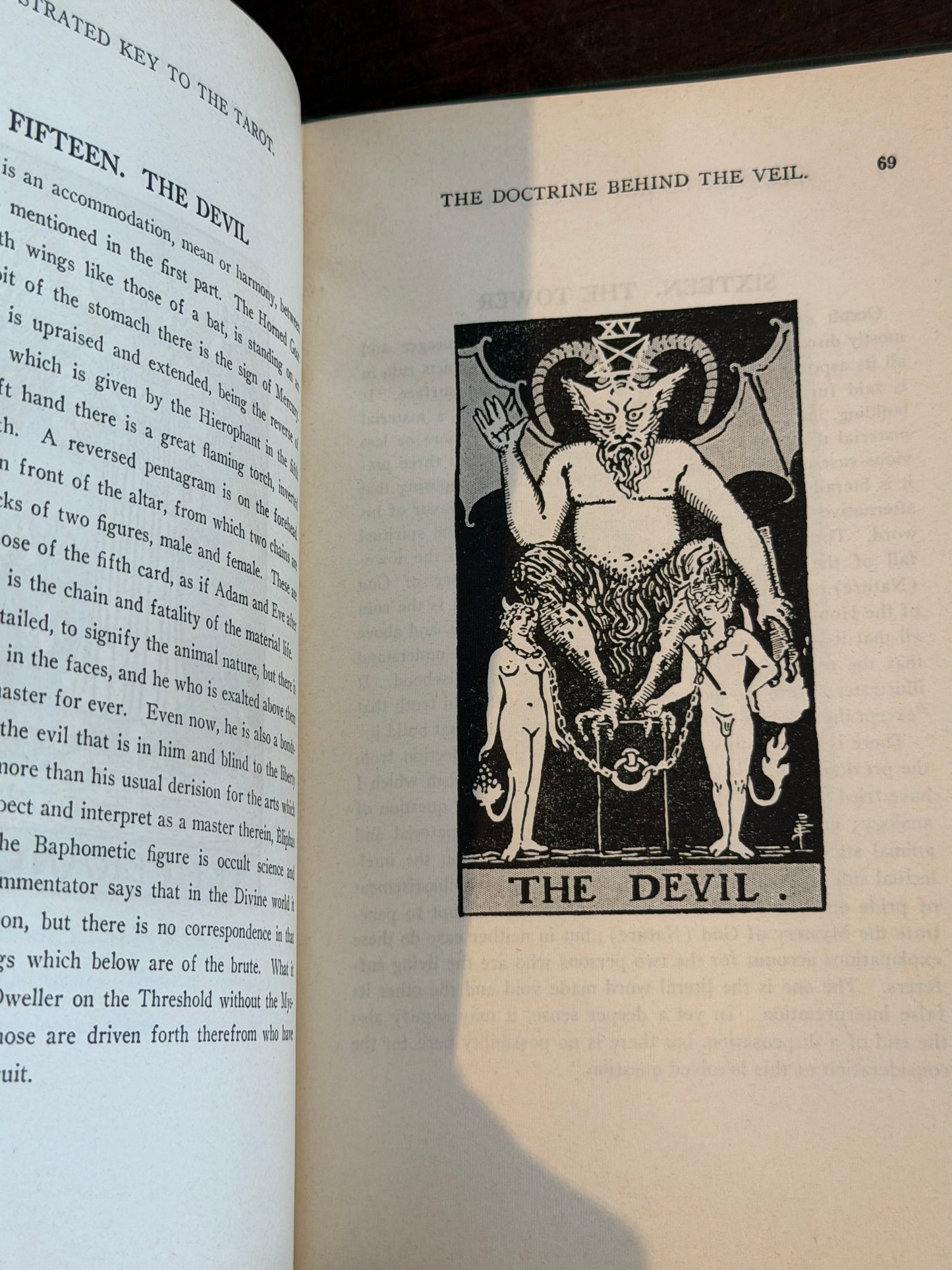 The Key to the Tarot by L.W De Laurence