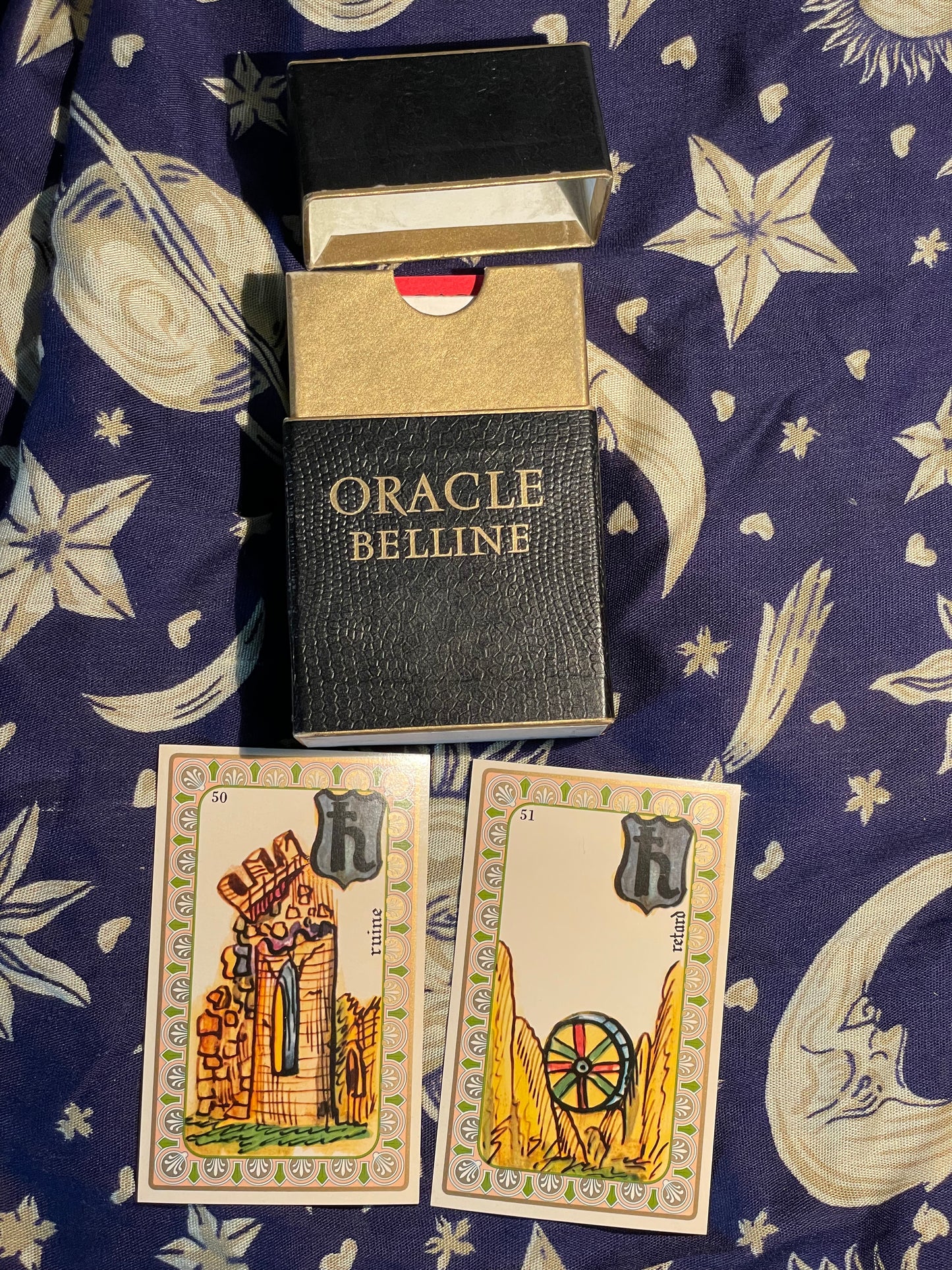 Vintage Oracle Belline Tarot