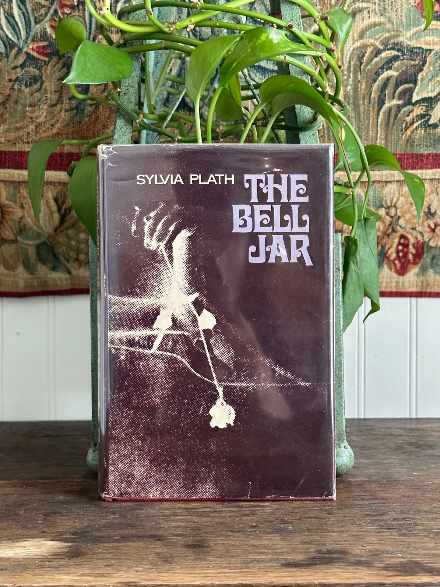 The Bell Jar by Sylvia Plath (Book Club Edition)